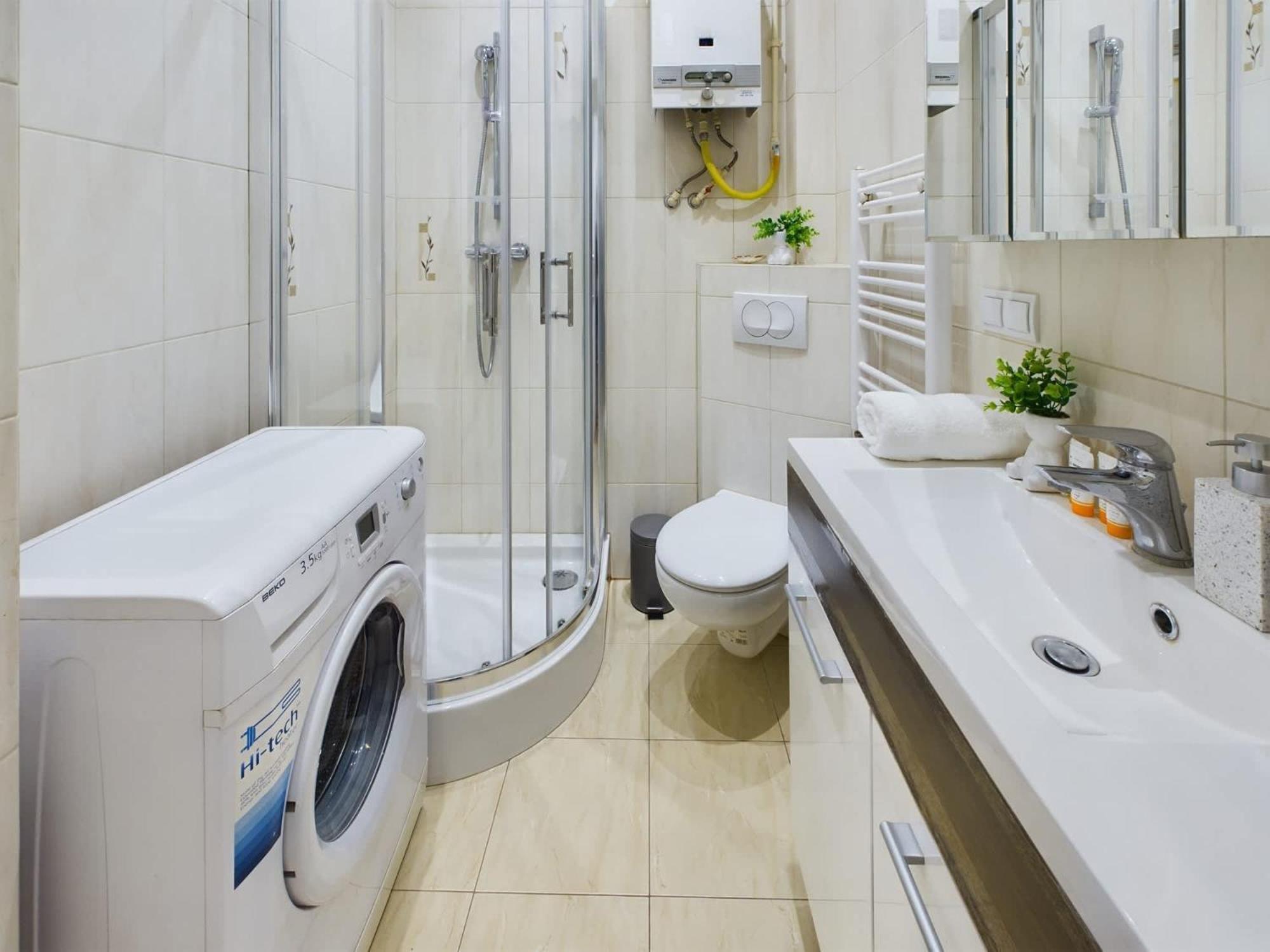 Apartamento Cozy In Krakowskie Przedmiescie Near Old Town By Renters Varsovia